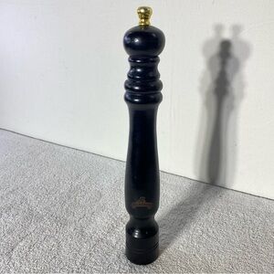 Vintage Rickard’s Tall Black Wooden Pepper Mill Pepper Grinder